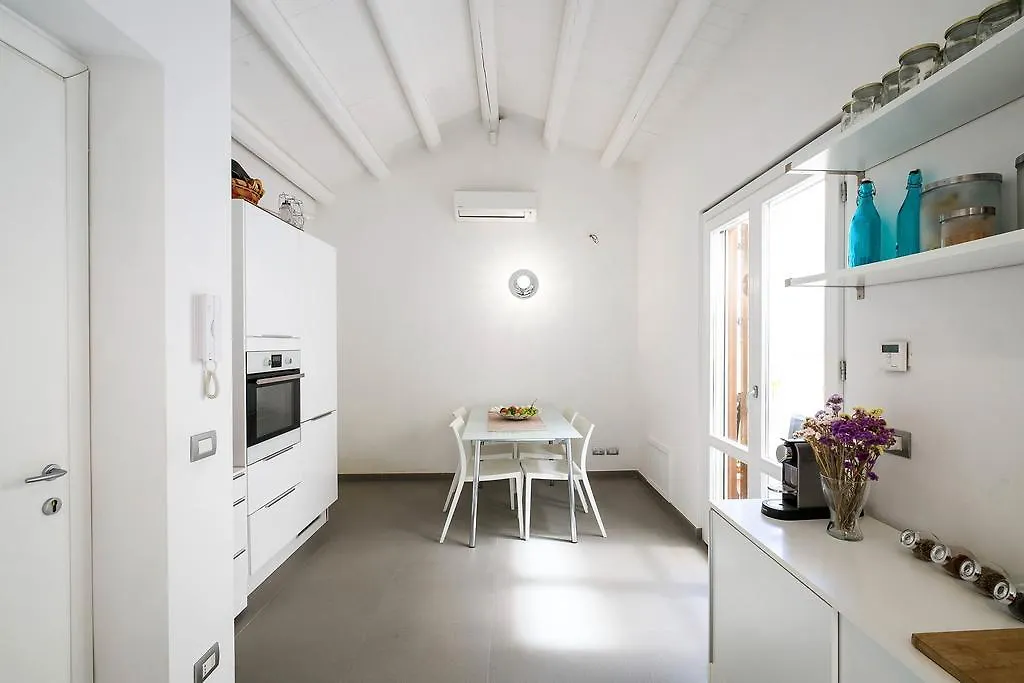 Cassari Upartments Apartment Palermo Italy